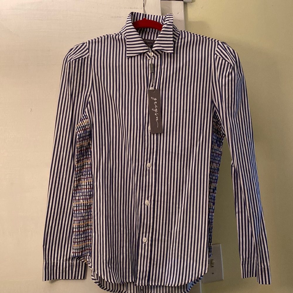 Greysn Beautiful Padded Shoulder Embroidered Shirt New With Tags